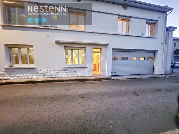 Maison Villeneuve Sur Lot 6 pièce(s) 300 m2 au sol