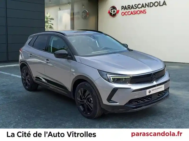 Opel Grandland 1.2 turbo 130ch gs — photo 3
