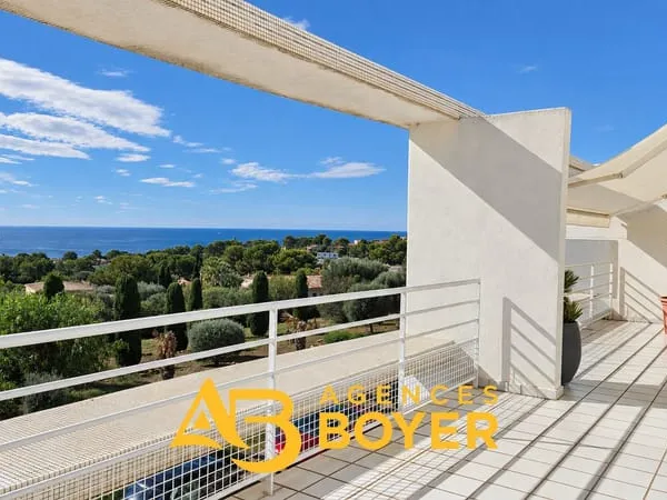 BANDOL OUEST T3/4 DE 81 M2 DERNIER ÉTAGE VUE MER PANOR