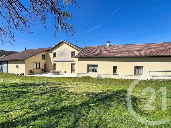 Maison 9 pièces 260 m²