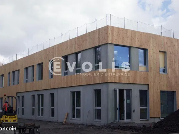 Local d'activité 2 862 m²