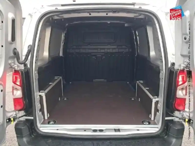 Opel Combo cargo m 1000kg bluehdi 100ch s&amp;s — photo 14