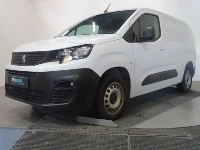 Peugeot Partner xl 950kg bluehdi 130ch s&amp;s eat8 — photo 1