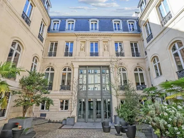 Bureaux 1940 m²
