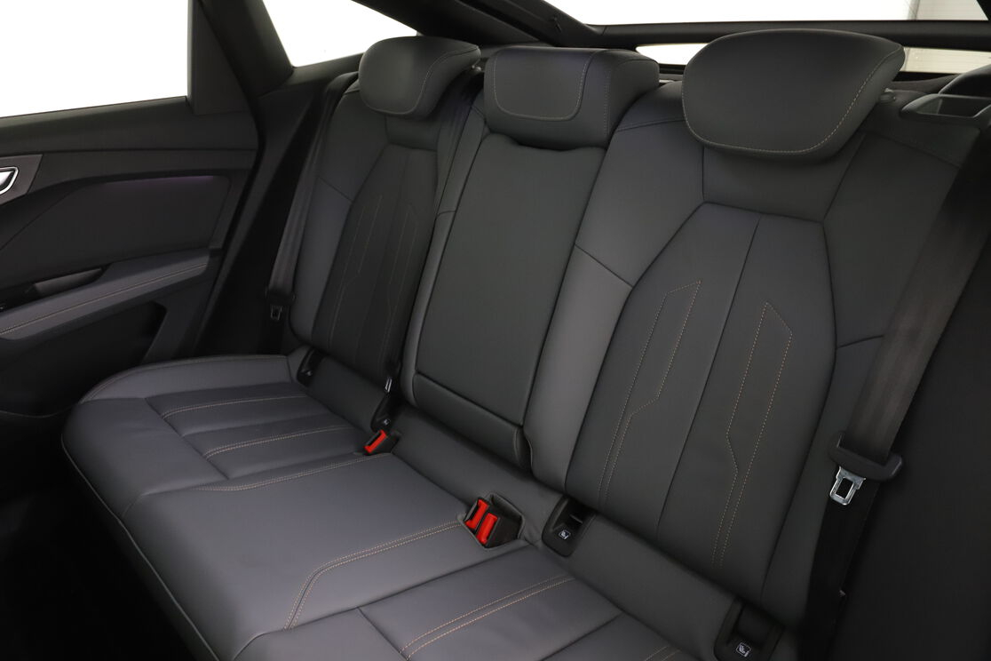 Audi Q4 Sportback 40 e-tron 82 kWh — photo 13