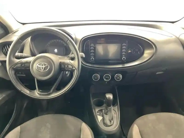 Toyota Aygo X 1.0 vvt-i 72ch dynamic s-cvt — photo 10
