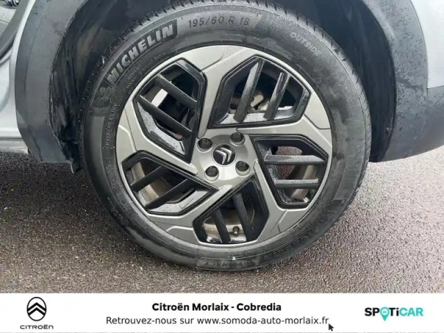 Citroën C4 bluehdi 130ch s&amp;s feel pack eat8 — photo 11