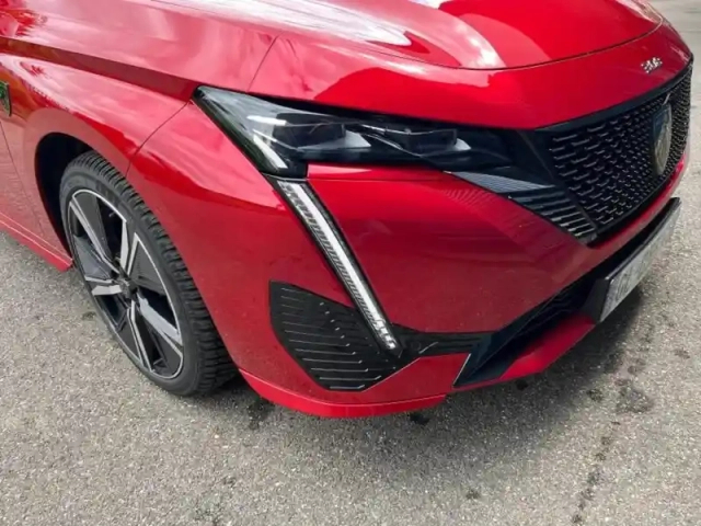 Peugeot 308 1.2 puretech 130ch s&amp;s gt eat8 — photo 8