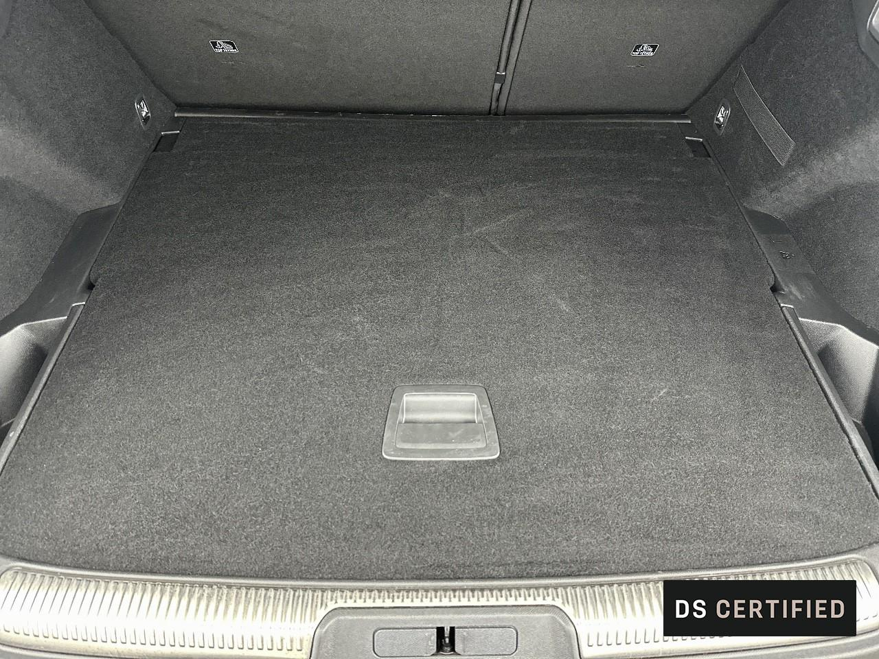Ds Ds 7 crossback crossback hybride e-tense 300 eat8 4x4 rivoli — photo 14