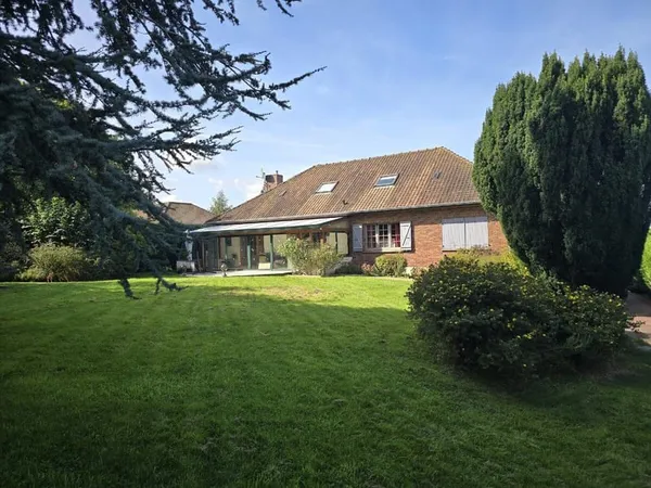 Maison Vente Croix-en-Ternois 9p 213m² 313200€