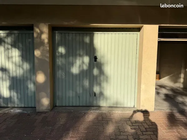 Garage fermé