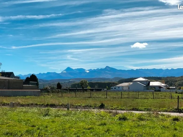 Terrain viabilisé 1000 m² - Ossun Sud - Plein sud, vue Pyrénées
