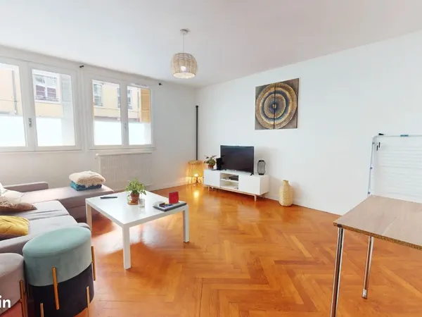 Appartement 5 pièces 94 m²