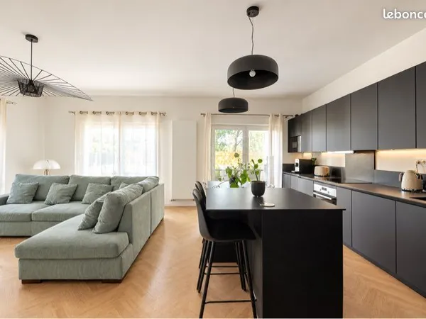 Appartement T4 avec grand jardin Moulin du comte