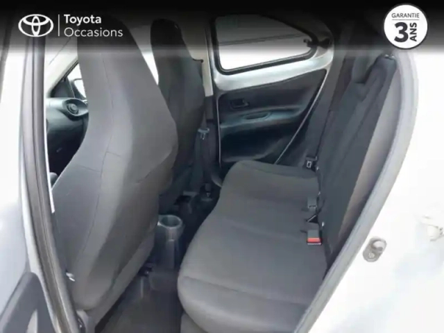 Toyota Aygo X 1.0 vvt-i 72ch active business — photo 12