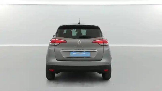 Renault Scenic blue dci 150 — photo 13