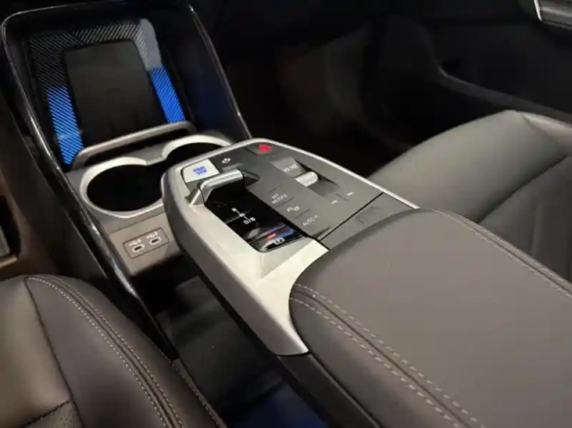 Bmw X1 ixdrive30 313ch xline — photo 15