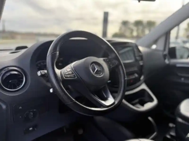 Mercedes Vito 116 cdi mixto extra long — photo 12