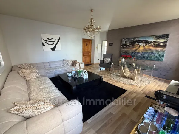 Vente appartement 4 Pièce(s)