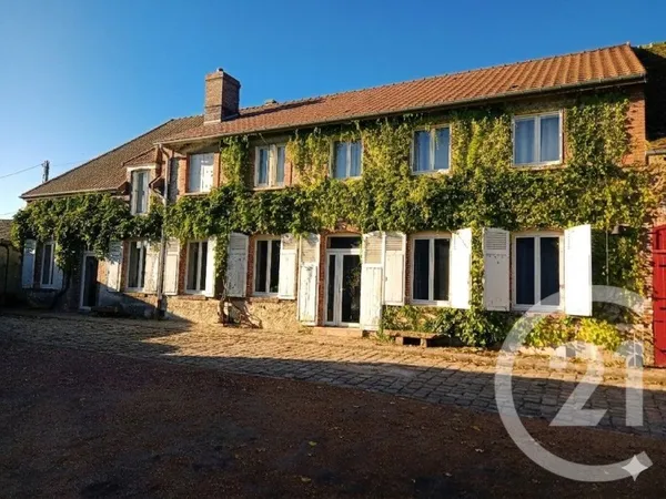 Maison 7 pièces 290 m²