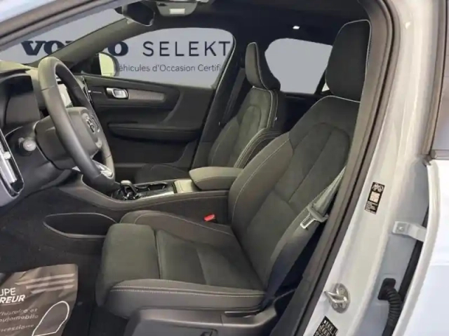 Volvo Ex40 single extended range 252ch ultra — photo 9
