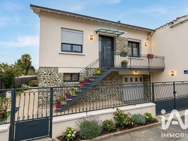 Maison 5 pièces 160 m²