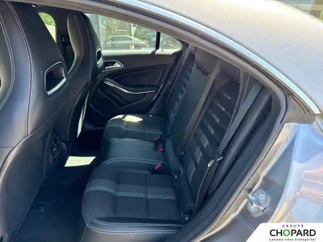 Mercedes Cla 200 d 7g-dct — photo 18