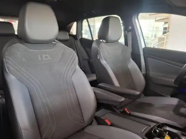 Volkswagen Id.4 174ch pro 77 kwh life plus — photo 14