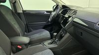 Volkswagen Tiguan 2.0 TDI 150ch Carat DSG7 — photo 15