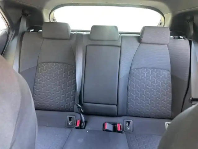 Toyota Corolla 122h design — photo 14