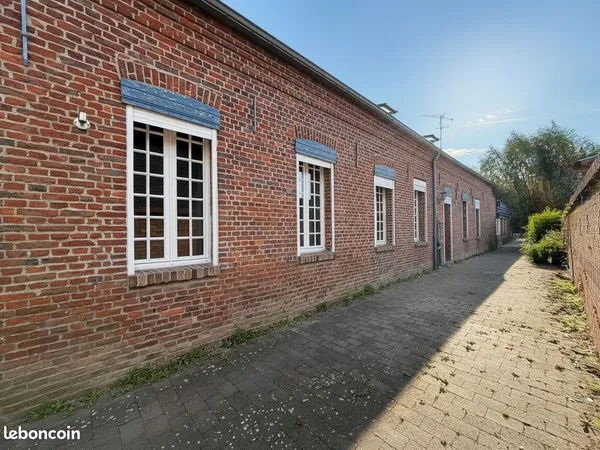 Longère 5 pièces 153 m²