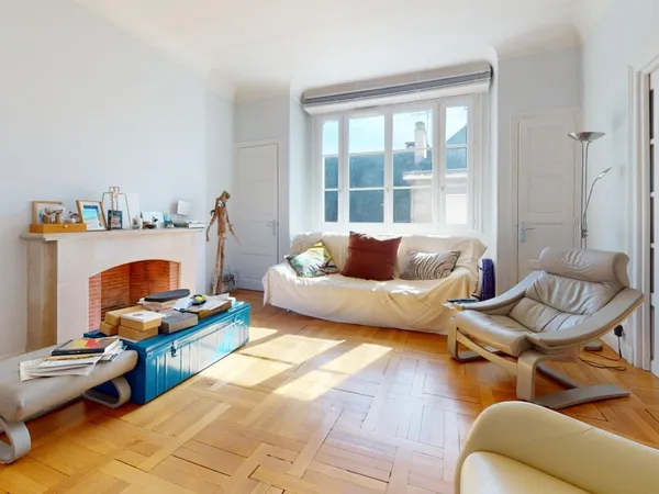 Vends t3 - 121.77 m² - Tours 37000