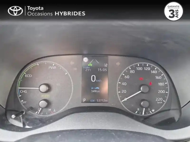 Toyota Yaris 116h dynamic 5p my22 — photo 11