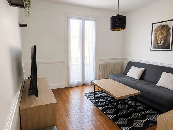 T2 37 m² lumineux - Parking privatif, cave et 2 balcons - CHU / Facultés