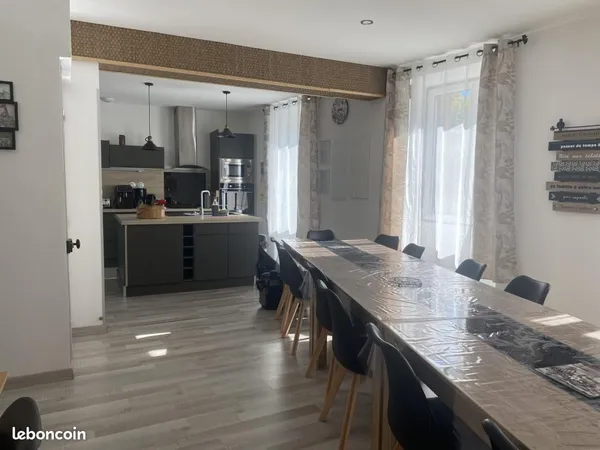 Maison de village 6 pièces 155 m²