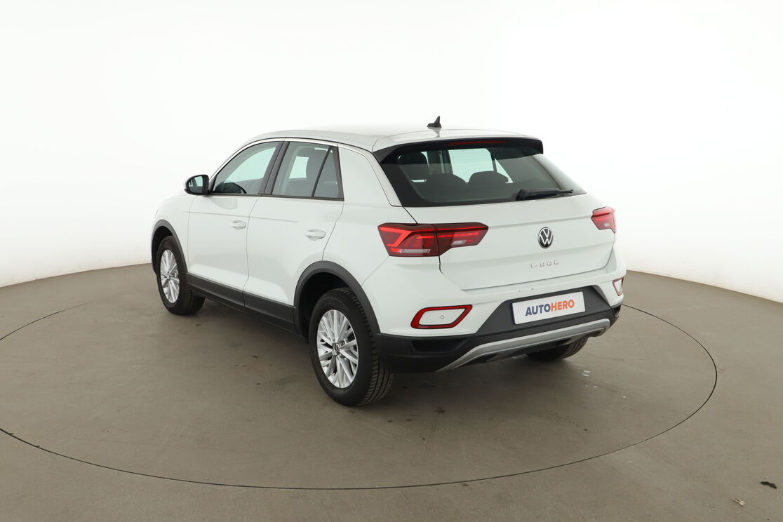 Volkswagen T-Roc 1.0 TSI — photo 3