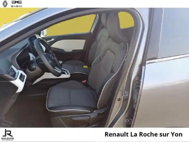 Renault Clio 1.0 tce 90ch techno — photo 3