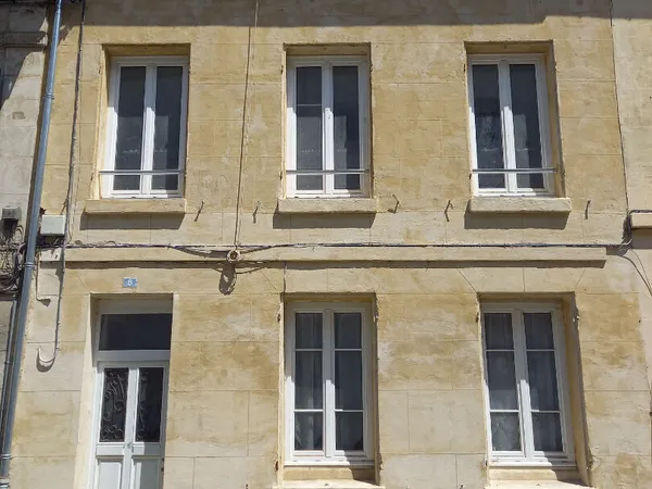 T2 32m² + PARKING - CENTRE VILLE MAGNY EN VEXIN