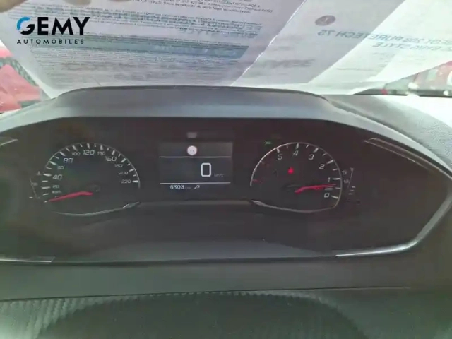 Peugeot 208 puretech 75 s&amp;s bvm5 — photo 12