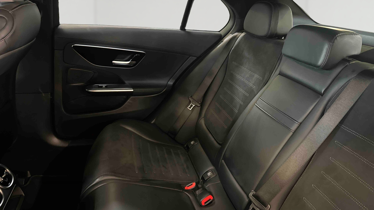 Mercedes Classe C 300 e 9G-Tronic e-Hybrid EQ — photo 31