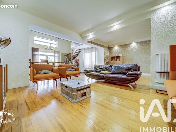 Maison 6 pièces 190 m²