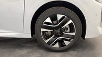 Peugeot 208 1.2 Hybrid 145ch Allure e-DCS6 — photo 20