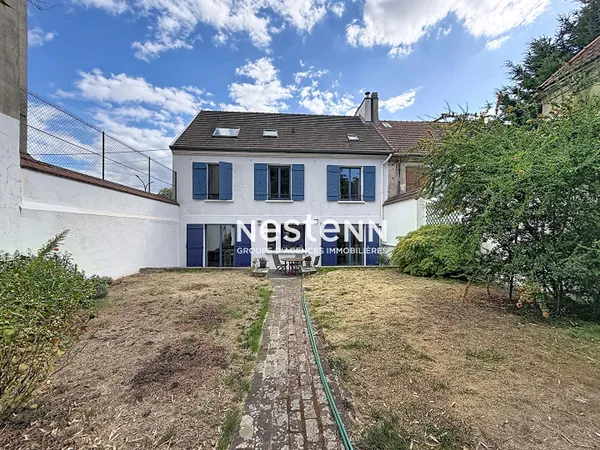 Maison 9 pièces 7 chambres - 173m² Arnouville