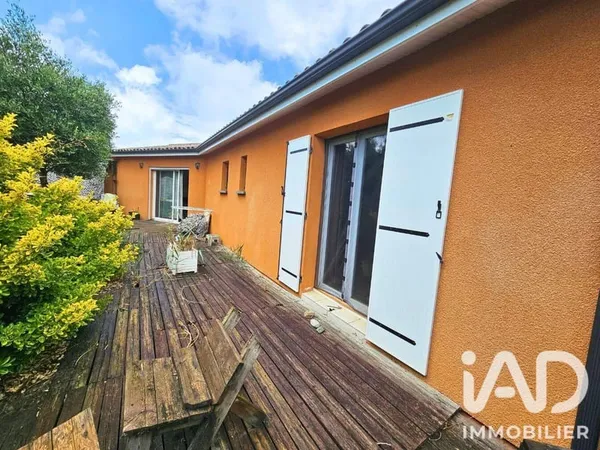 Maison de plain-pied 4 pièces 100 m²