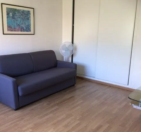 Studio de 25m2 à louer sur Marseille 08