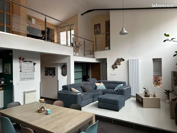 Maison loft avec garage