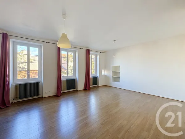 Appartement 3 pièces 102 m²