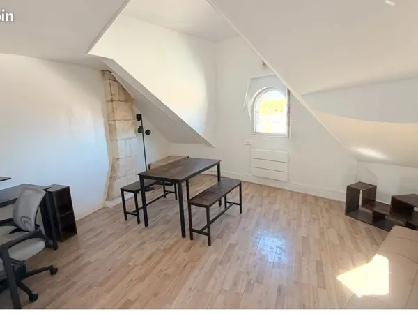 2 pièces mansardé 45m2 sol Saint-Augustin à Bordeaux