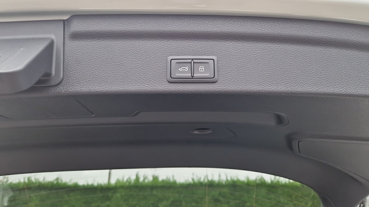 Audi Q3 Sportback 35 TFSI 150 ch S tronic 7 — photo 15