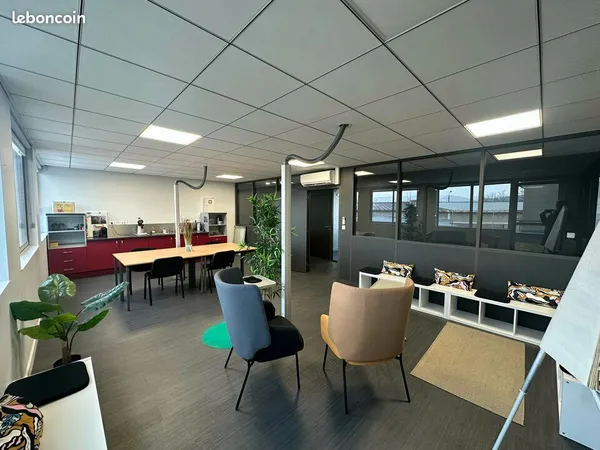 Bureaux 410 m² COURNON-D'AUVERGNE
